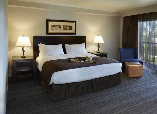 Imagen de la habitación del Hotel Doubletree By Hilton Claremont. Foto 5