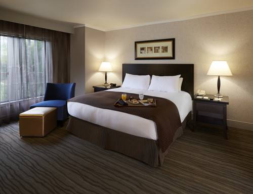 Imagen de la habitación del Hotel Doubletree By Hilton Claremont. Foto 9