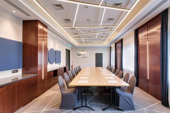 Imagen general del Hotel Doubletree By Hilton Cluj – City Plaza. Foto 8