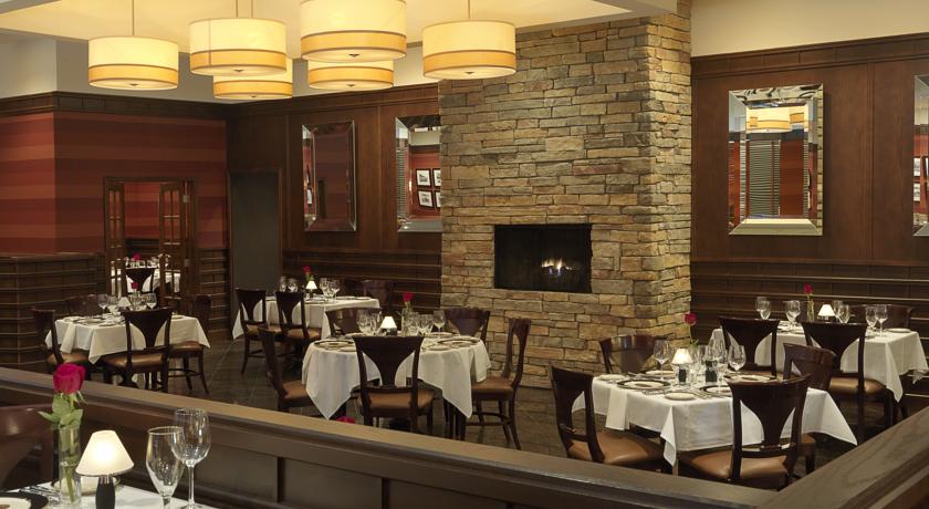 Imagen general del Hotel Doubletree By Hilton Collinsville - St. Louis. Foto 3