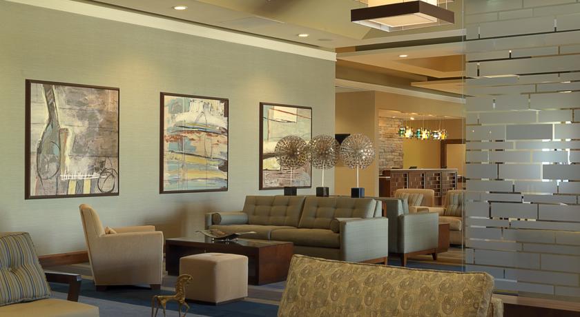 Imagen general del Hotel Doubletree By Hilton Collinsville - St. Louis. Foto 5