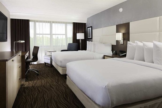Imagen del bar/restaurante del Hotel Doubletree By Hilton Columbia. Foto 2