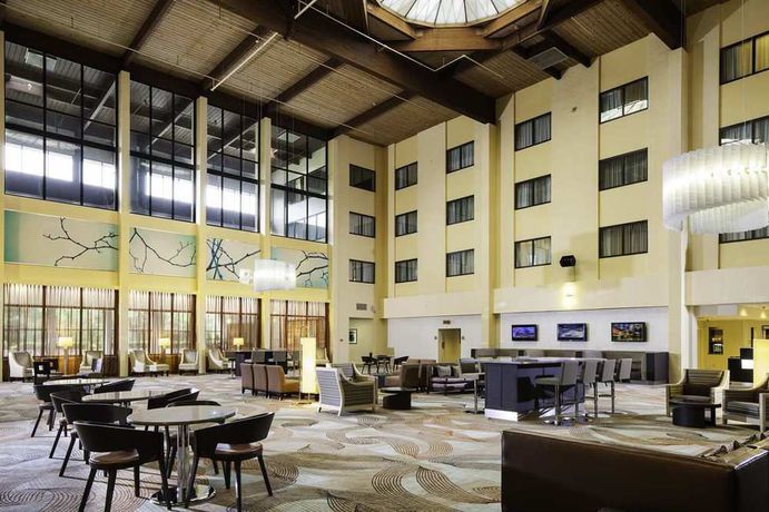Imagen del bar/restaurante del Hotel Doubletree By Hilton Columbia. Foto 3