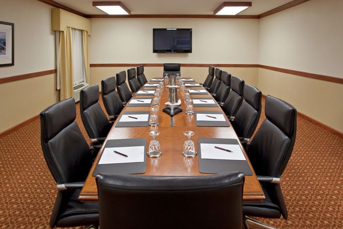 Imagen de los interiores del Hotel Doubletree By Hilton Columbus Dublin. Foto 14