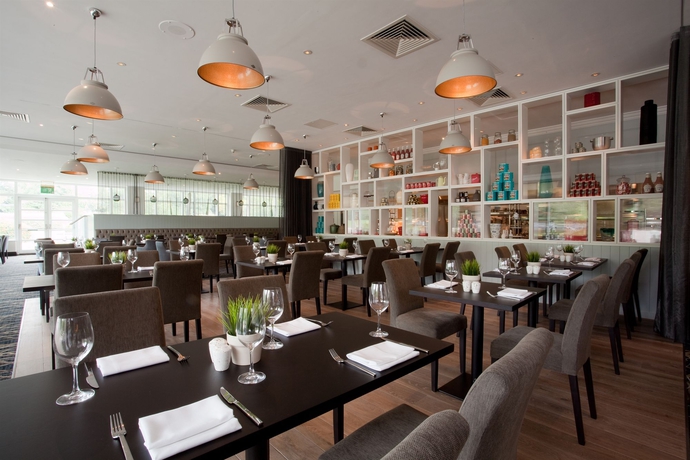 Imagen del bar/restaurante del Hotel Doubletree By Hilton Coventry. Foto 4