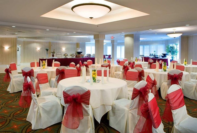 Imagen de los interiores del Hotel Doubletree By Hilton Dallas Near The Galleria. Foto 13