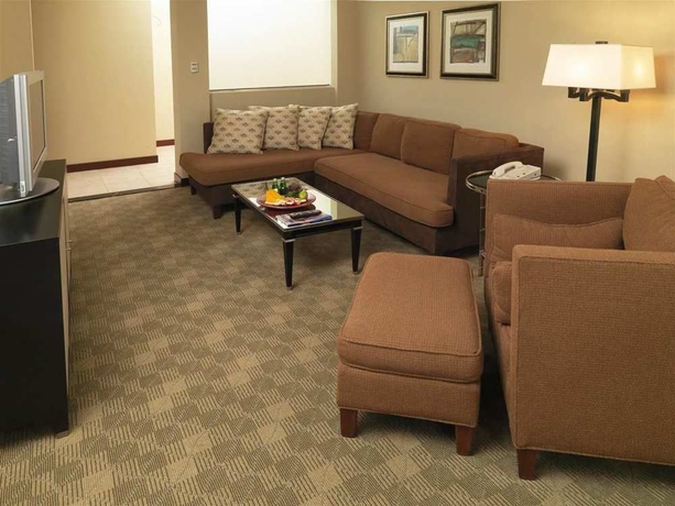 Imagen de los interiores del Hotel Doubletree By Hilton Dallas &ndash; Love Field. Foto 14