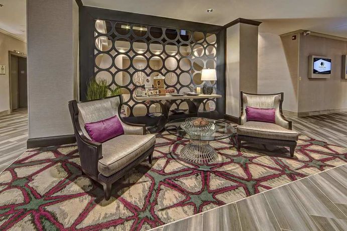 Imagen de la habitación del Hotel Doubletree By Hilton Decatur Riverfront. Foto 5