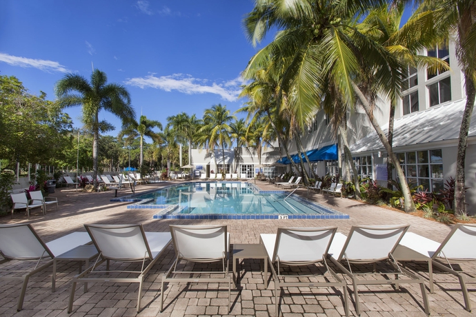 Imagen de la piscina del Hotel Doubletree By Hilton Deerfield Beach- Boca Raton. Foto 16