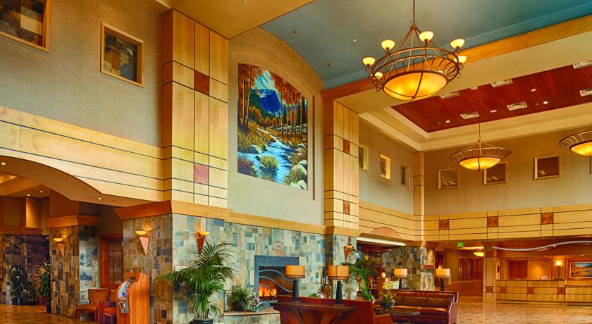 Imagen general del Hotel Doubletree By Hilton Denver Central Park. Foto 16