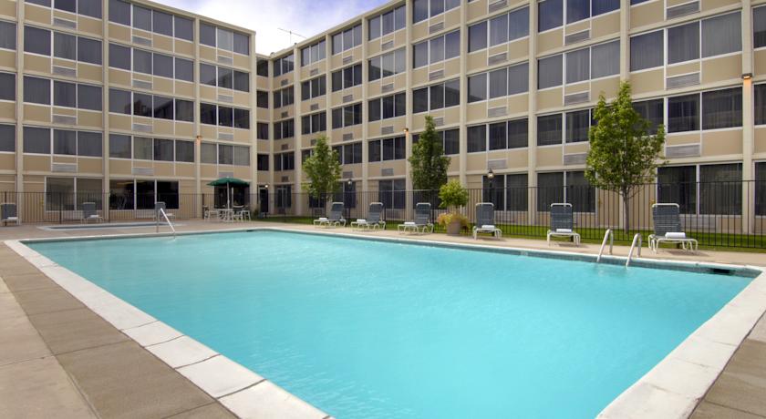 Imagen general del Hotel Doubletree By Hilton Denver Central Park. Foto 5