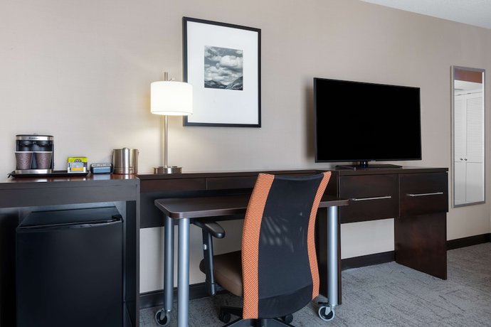 Imagen de la habitación del Hotel Doubletree By Hilton Denver Cherry Creek. Foto 5