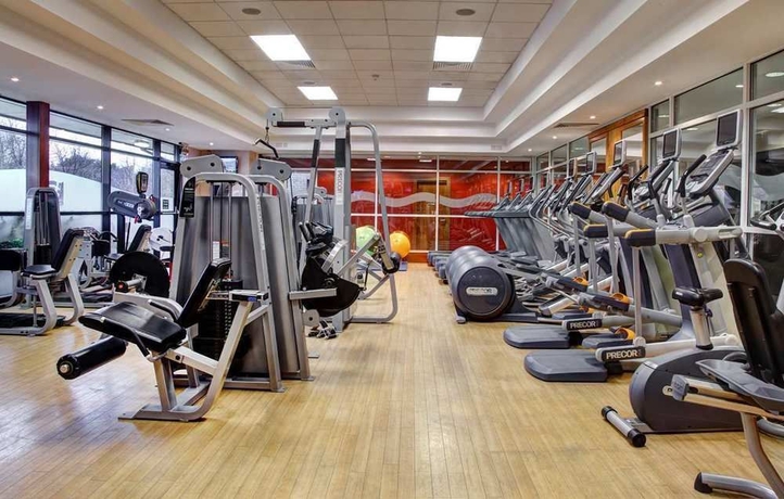 Imagen de los interiores del Hotel Doubletree By Hilton Edinburgh Airport. Foto 11