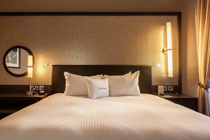 Imagen de la habitación del Hotel Doubletree By Hilton Edinburgh City Centre. Foto 11