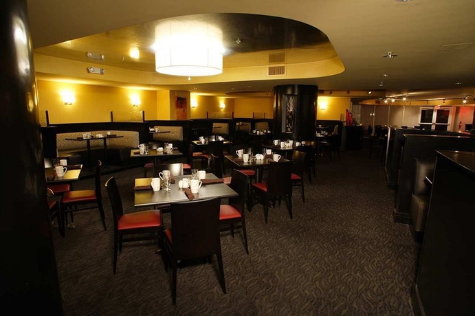 Imagen del bar/restaurante del Hotel Doubletree By Hilton El Paso Downtown. Foto 2