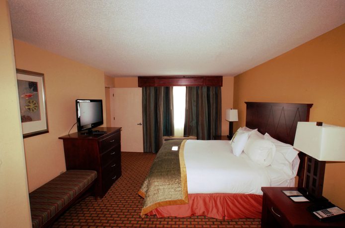 Imagen de la habitación del Hotel Doubletree By Hilton Fayetteville. Foto 8