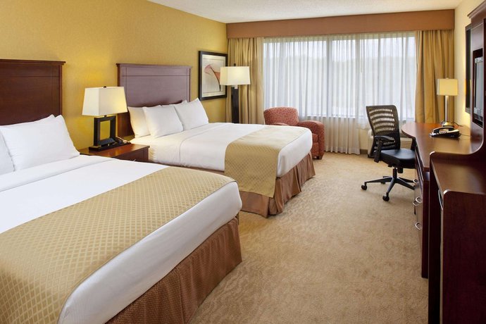 Imagen de la habitación del Hotel Doubletree By Hilton Fayetteville. Foto 13