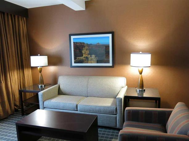 Imagen general del Hotel Doubletree By Hilton Flagstaff. Foto 10