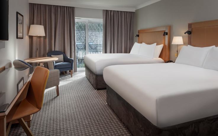 Imagen de la habitación del Hotel Doubletree By Hilton Forest Pines Spa and Golf Resort. Foto 8