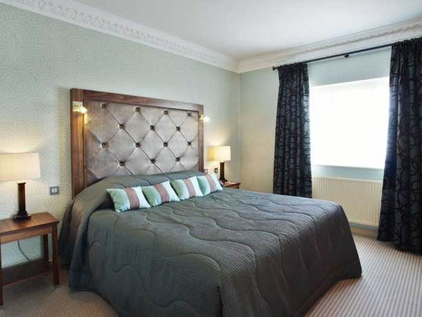 Imagen de la habitación del Hotel Doubletree By Hilton Forest Pines Spa and Golf Resort. Foto 3