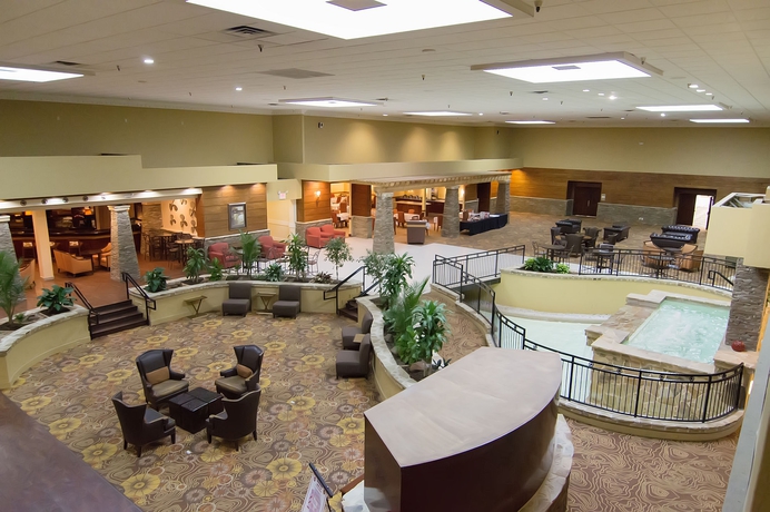 Imagen de los interiores del Hotel Doubletree By Hilton Fort Worth South. Foto 7
