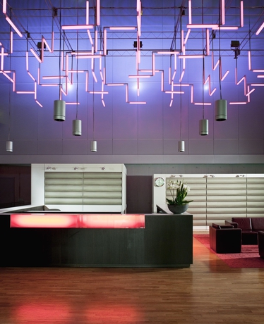 Imagen de los interiores del Hotel Doubletree By Hilton Frankfurt Niederrad. Foto 16