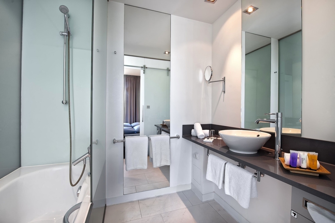 Imagen de la habitación del Hotel Doubletree By Hilton Frankfurt Niederrad. Foto 15