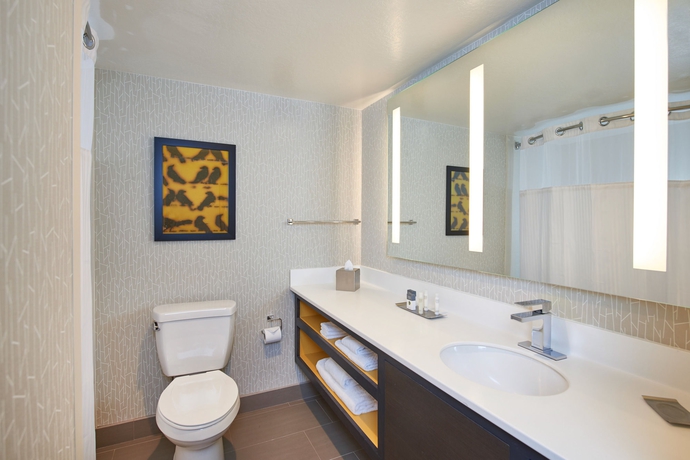 Imagen de la habitación del Hotel Doubletree By Hilton Fresno Convention Center. Foto 8