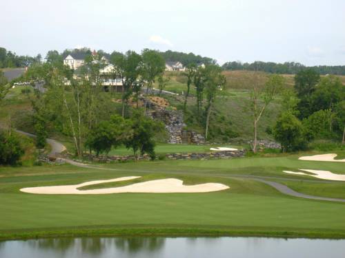 Imagen de la habitación del Hotel Doubletree By Hilton Front Royal Blue Ridge Shadows. Foto 5