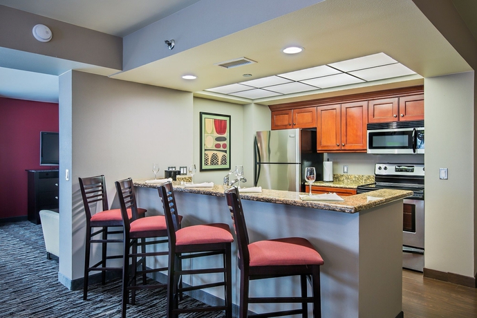 Imagen de la habitación del Hotel Doubletree By Hilton Fullerton. Foto 4