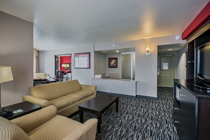 Imagen de la habitación del Hotel Doubletree By Hilton Fullerton. Foto 8