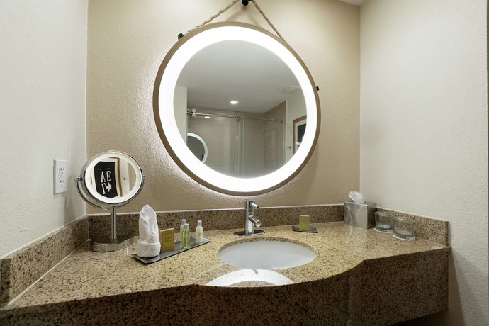 Imagen de la habitación del Hotel Doubletree By Hilton Galveston Beach. Foto 14