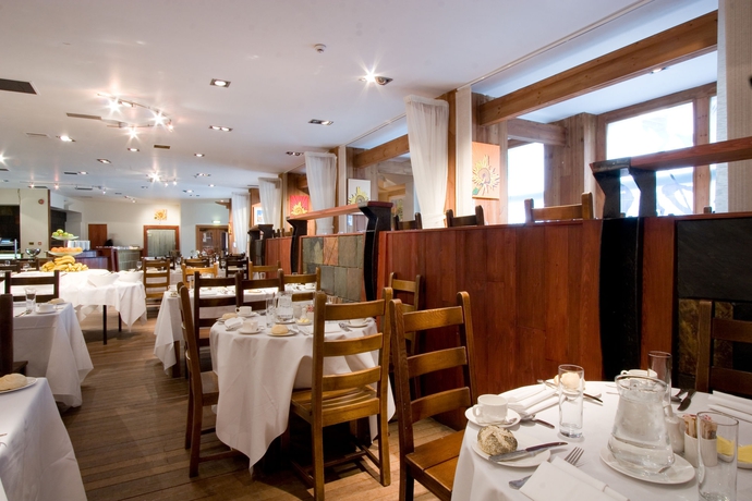 Imagen del bar/restaurante del Hotel Doubletree By Hilton Glasgow Central. Foto 2