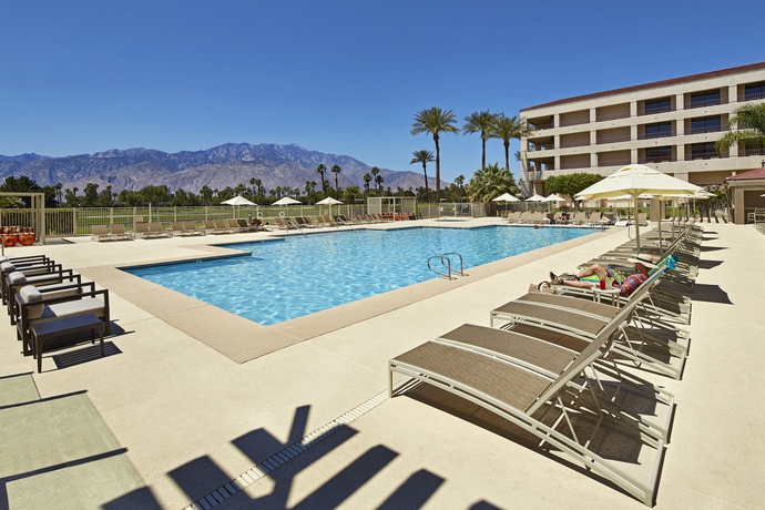 Imagen general del Hotel Doubletree By Hilton Golf Resort Palm Springs. Foto 1