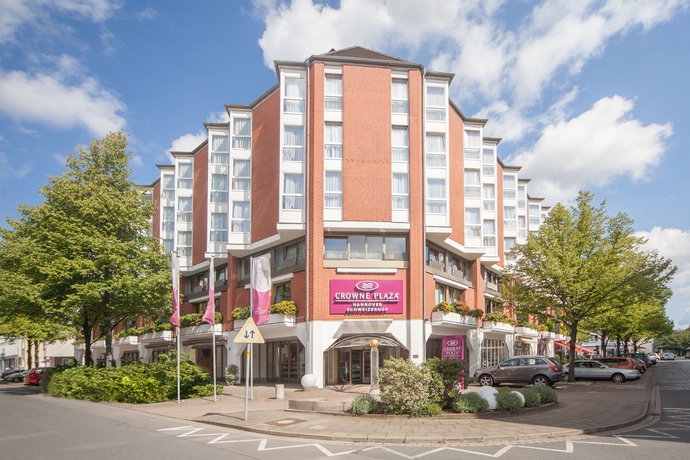 Imagen de los exteriores del Hotel Doubletree By Hilton Hannover Schweizerhof. Foto 11