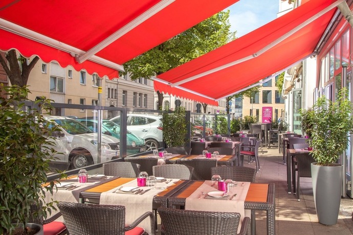 Imagen del bar/restaurante del Hotel Doubletree By Hilton Hannover Schweizerhof. Foto 5