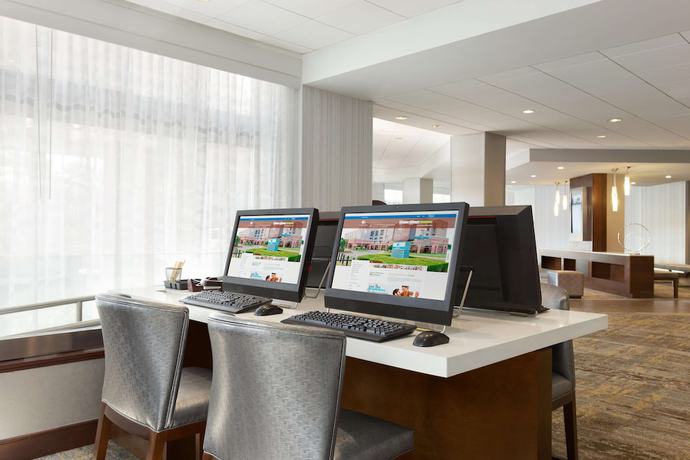 Imagen de la habitación del Hotel Doubletree By Hilton Hartford - Bradley Airport. Foto 14