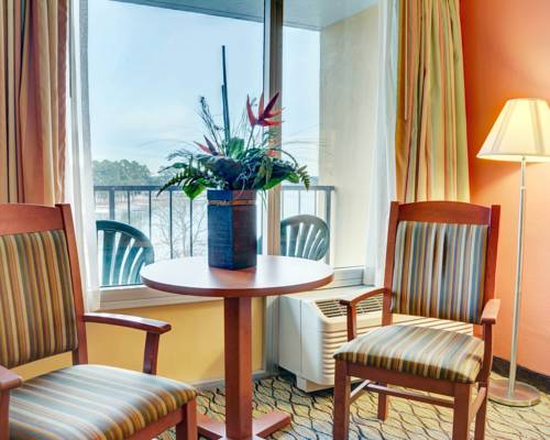 Imagen de la habitación del Hotel Doubletree By Hilton Hot Springs. Foto 8