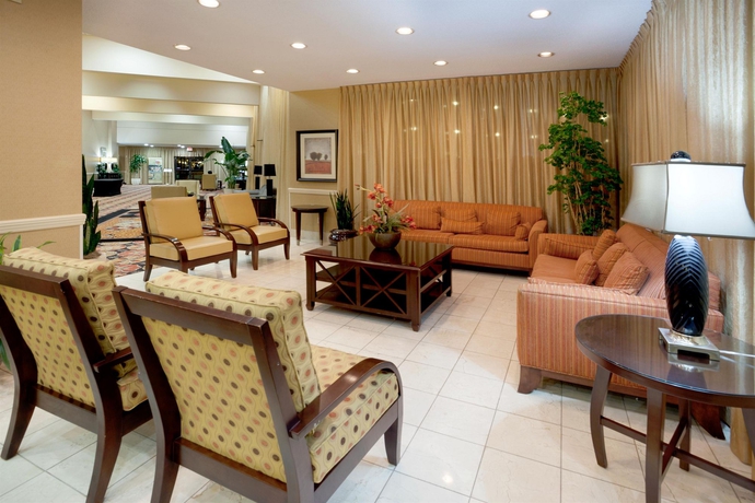 Imagen de los interiores del Hotel Doubletree By Hilton Houston Brookhollow. Foto 4