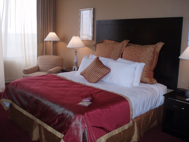 Imagen de la habitación del Hotel Doubletree By Hilton Houston Brookhollow. Foto 3