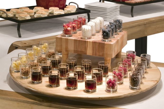 Imagen del bar/restaurante del Hotel Doubletree By Hilton Houston Brookhollow. Foto 1