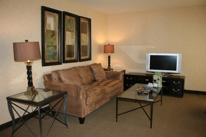 Imagen de la habitación del Hotel Doubletree By Hilton Houston Intercontinental Airport. Foto 10