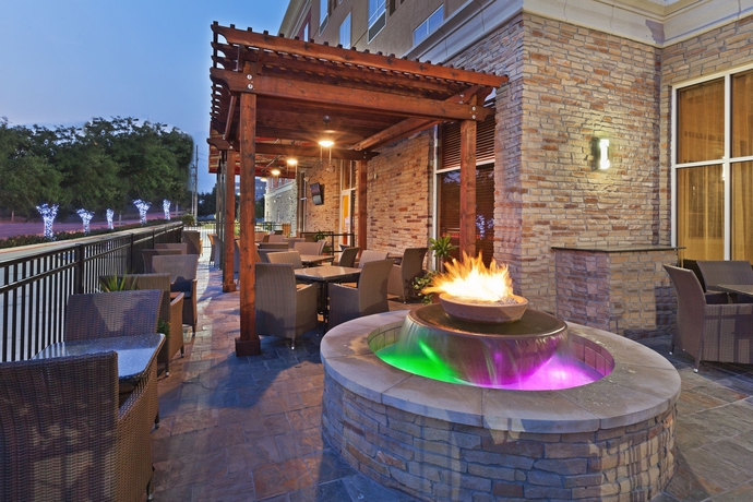 Imagen de los exteriores del Hotel Doubletree By Hilton Houston Westchase. Foto 7