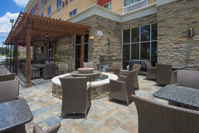 Imagen de los exteriores del Hotel Doubletree By Hilton Houston Westchase. Foto 8