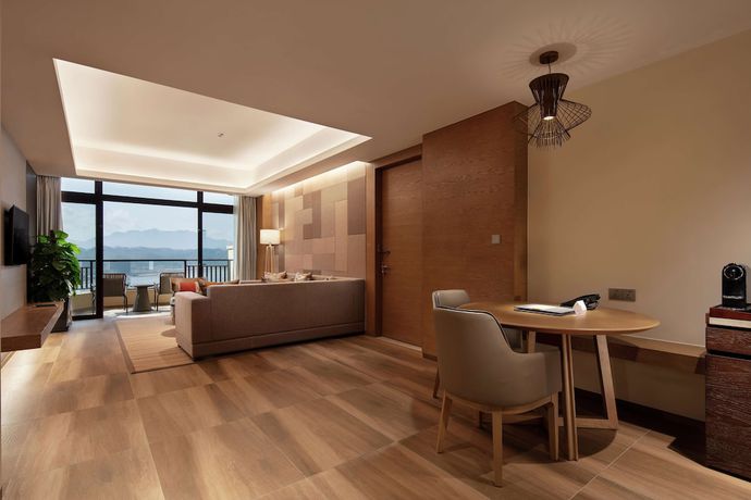 Imagen de la habitación del Hotel Doubletree By Hilton Huidong Resort. Foto 15