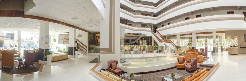 Imagen de los interiores del Hotel Doubletree By Hilton Iquitos. Foto 9