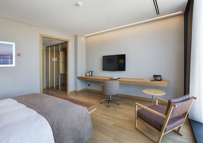 Imagen de la habitación del Hotel Doubletree By Hilton Istanbul Avcilar. Foto 8