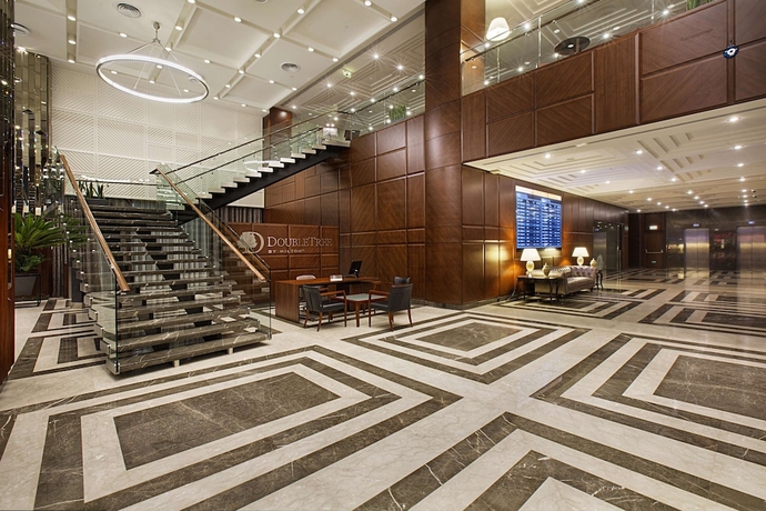 Imagen de los interiores del Hotel Doubletree By Hilton Istanbul Avcilar. Foto 19
