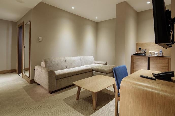 Imagen general del Hotel Doubletree By Hilton Istanbul - Tuzla. Foto 14