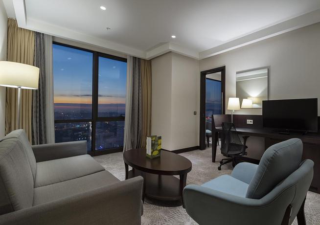 Imagen general del Hotel Doubletree By Hilton Istanbul Umraniye. Foto 12